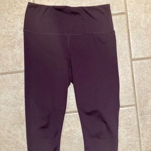 Capris workout pants